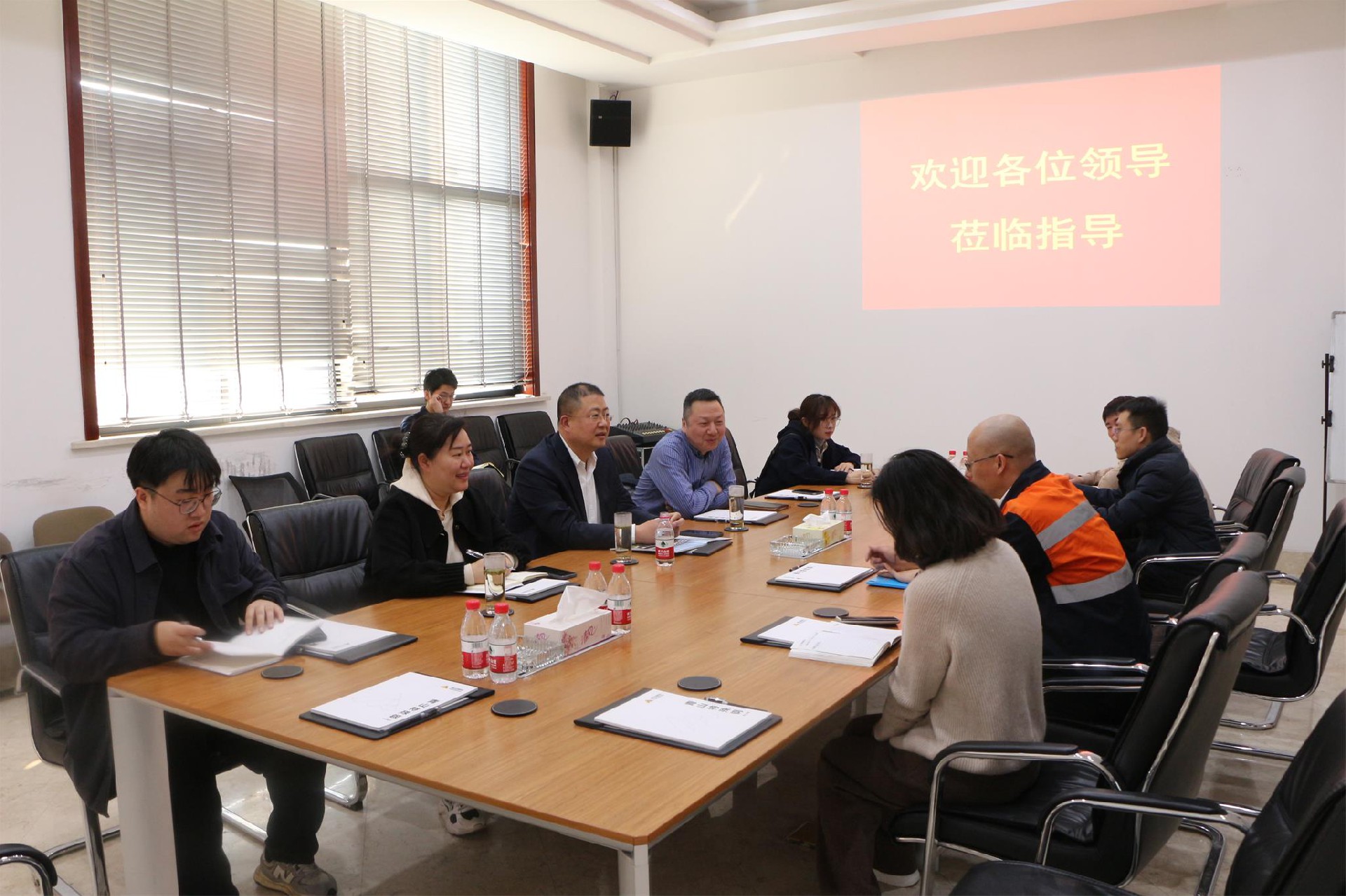 麗水市經(jīng)信局副局長(zhǎng)舒楊胤到訪青山鋼鐵調(diào)研指導(dǎo)